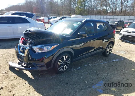 2019 Nissan Kicks Sv z USA, uszkodzony, nr VIN 3N1CP5CU8KL546428